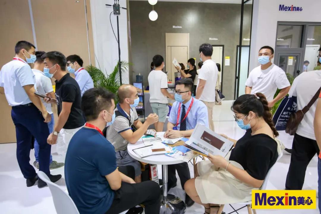 美心木门2023年展会,2021年美心广州门窗展会