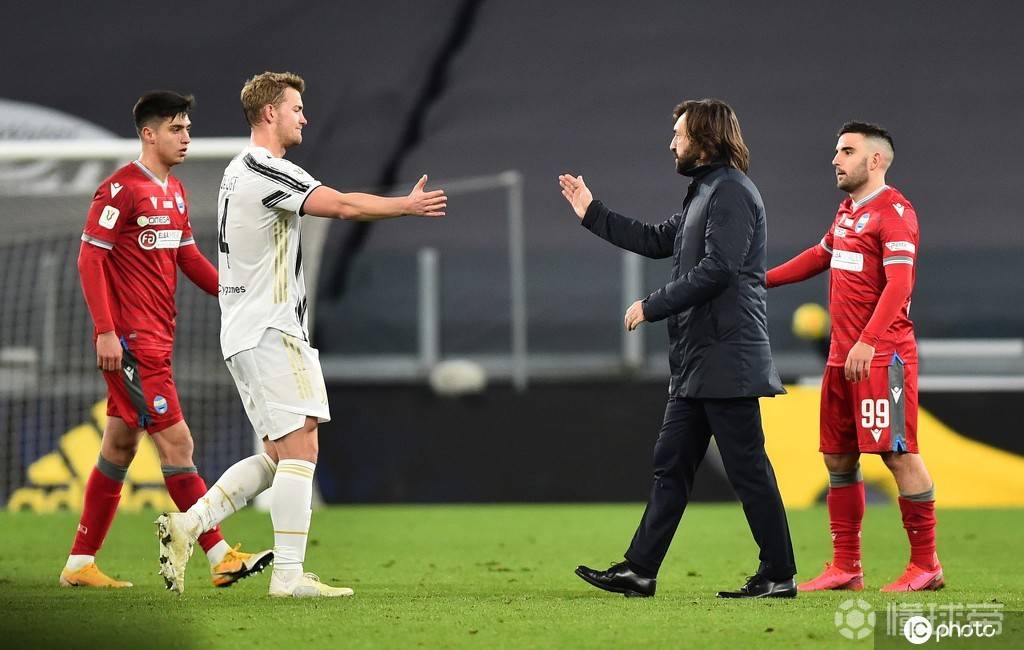 尤文为啥卖德利赫特,尤文买c罗不值