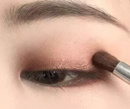 单眼皮日常眼妆教程,单眼皮眼妆教程视频