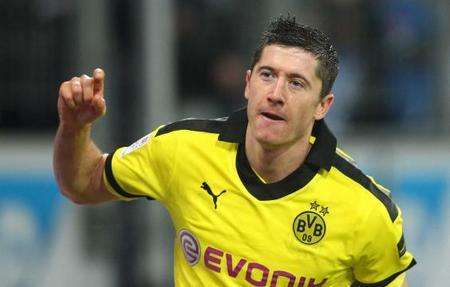 天下谁人不识君——32岁生日快乐，莱万