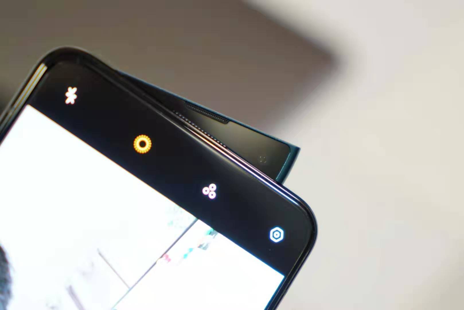 opporeno2还值得购买么,opporeno2深度测评