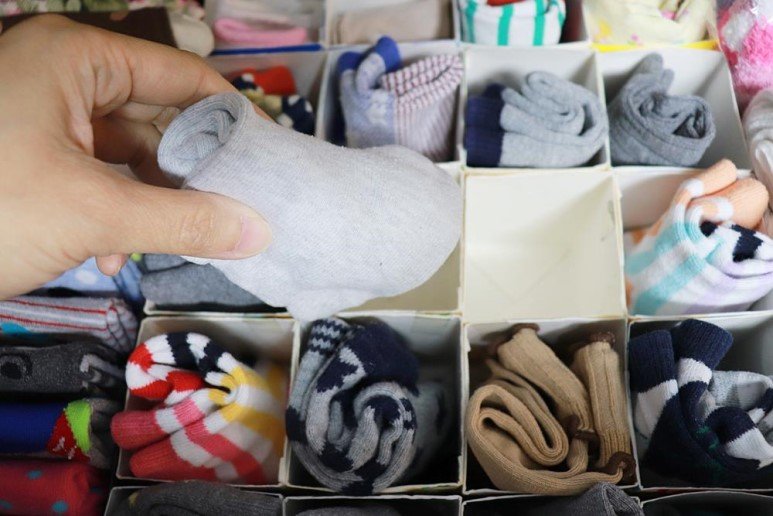 竖牛奶箱怎么改造收纳盒,纯牛奶盒子可以做成什么收纳