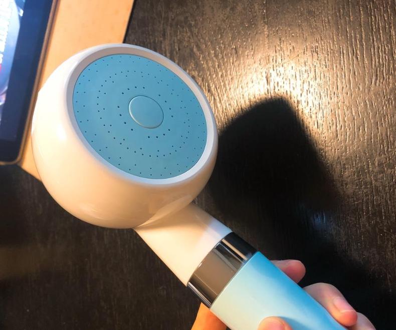 女孩的凌乱温馨房间,女孩子的房间凌乱图片