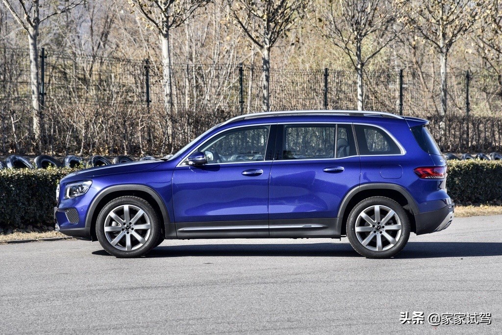 当新BMWX1遇见奔驰GLB，论一台紧凑型SUV该有的样子