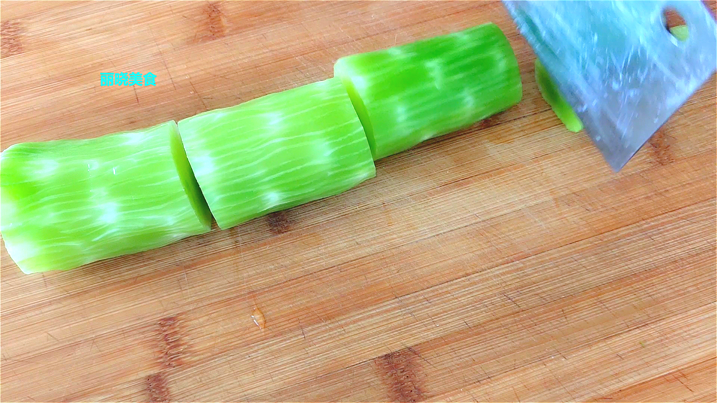 莴笋好吃简单方便做法,莴笋最简单美味的做法酸脆爽口