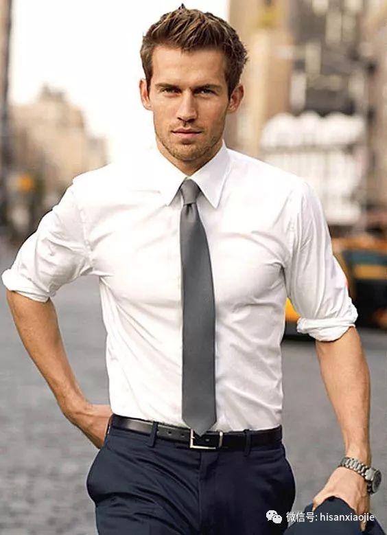 长袖衬衫怎么把袖子挽起来好看,长袖衬衫怎么挽起来