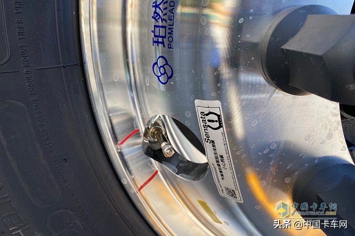 欧曼gtl快递车,快递用车