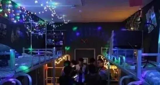 最好学校宿舍vs最差学校宿舍,中国大学十大最差宿舍