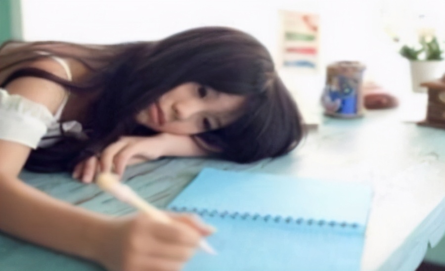 女生说无聊怎么回复幽默点,女朋友说不无聊怎么幽默回复