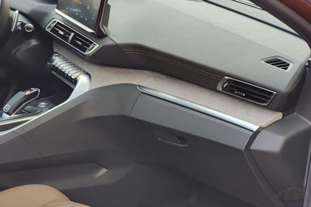 标致5008绕桩评测视频,2023标致5008绕桩测试