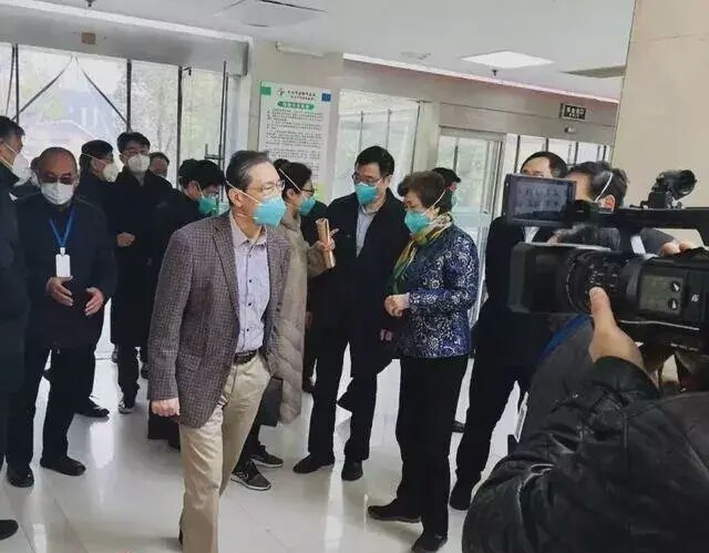 武汉抗击疫情正能量,抗击疫情背后的力量