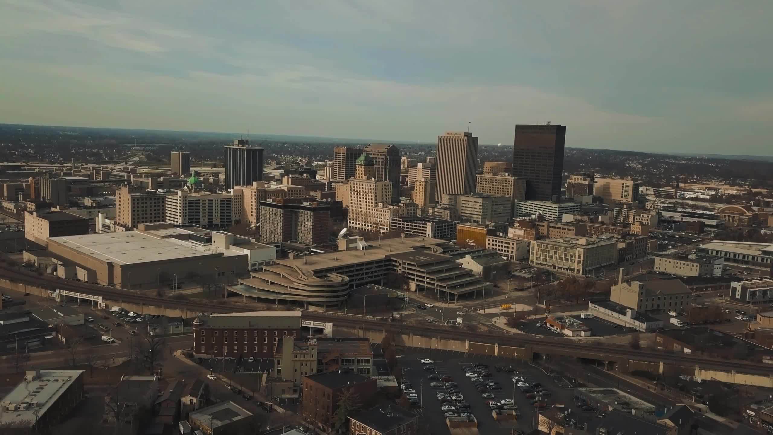 美国采用联邦制划分几个州,联邦制国家美国有几个州组成