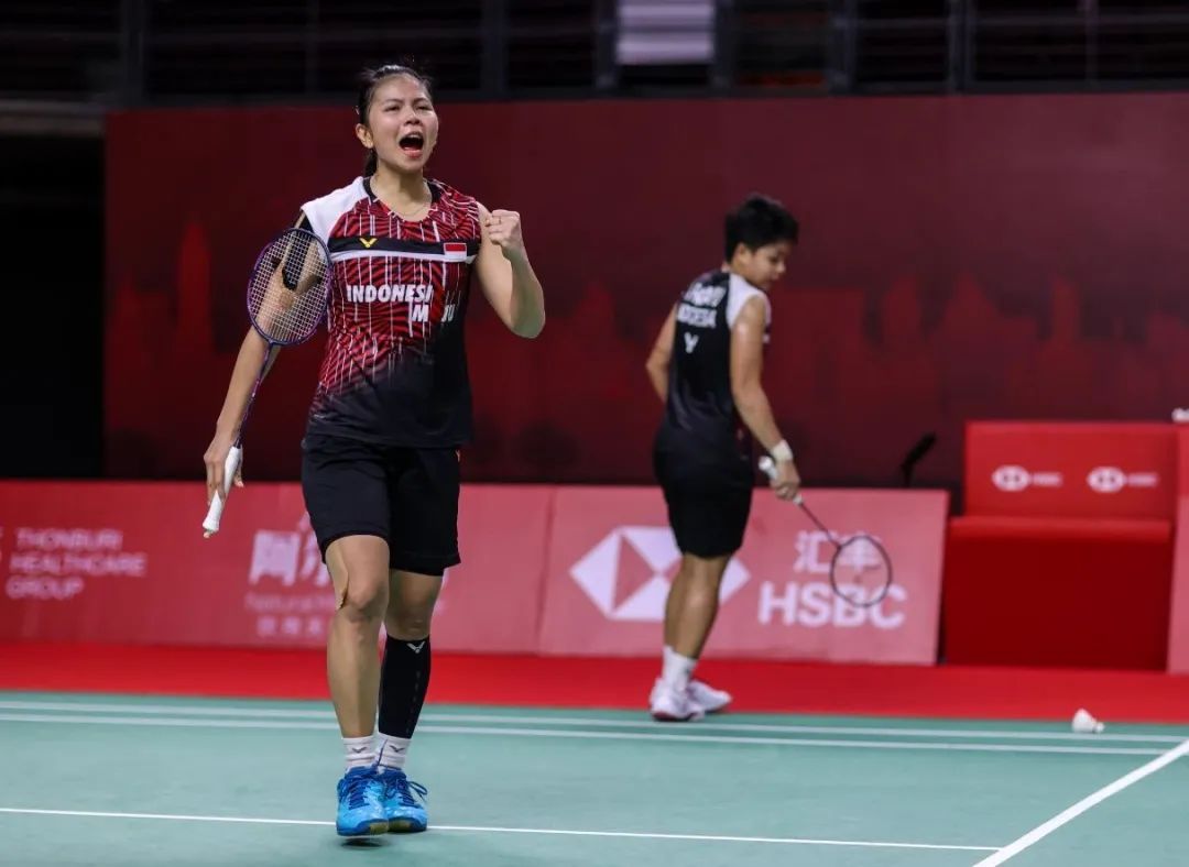 羽毛球职业运动员用的拍线,拍线技巧