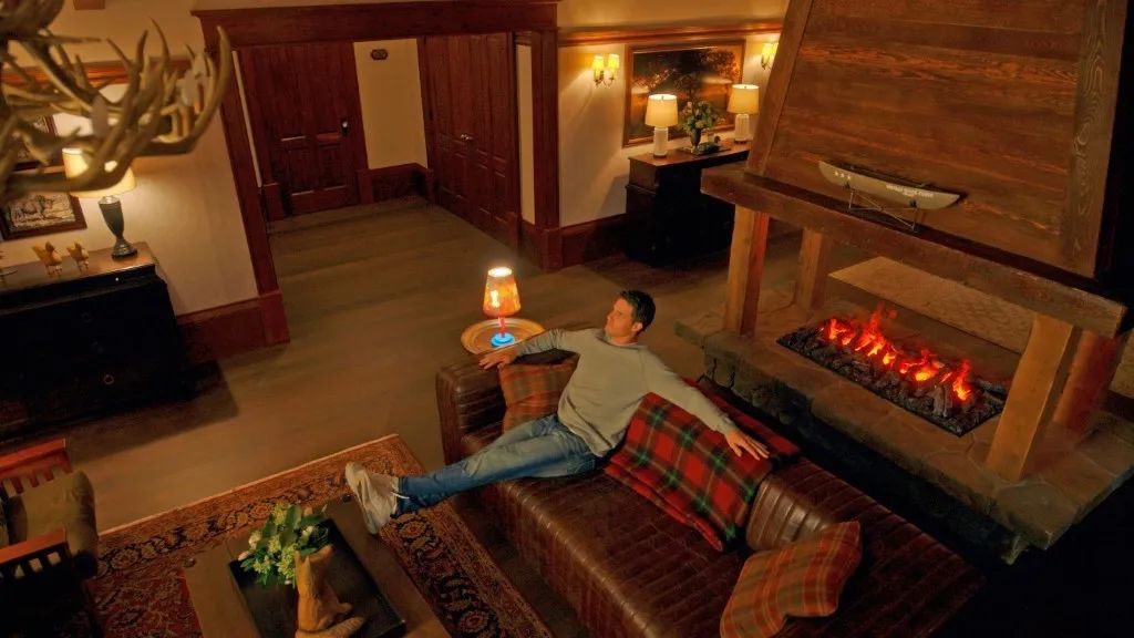 意识上传到数字天堂？终于有人拍出了这个脑洞