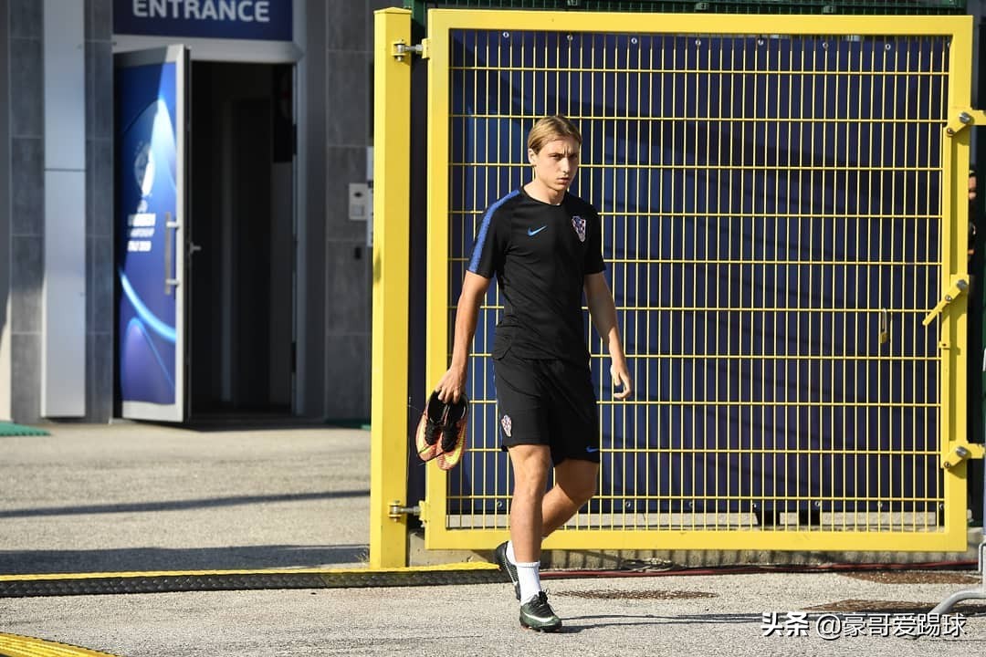 fc24萨格勒布迪纳摩妖人,fm2019妖人门将