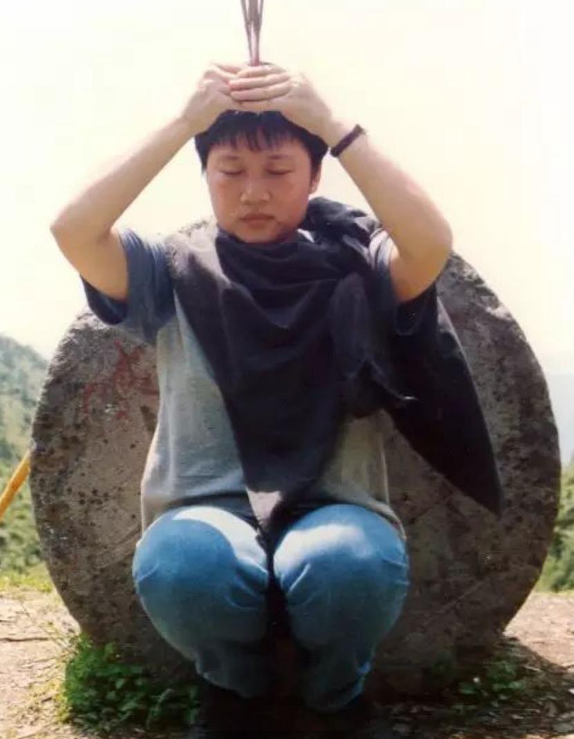 李娜出家后的青藏高原,曾经很火的李娜为什么出家呢