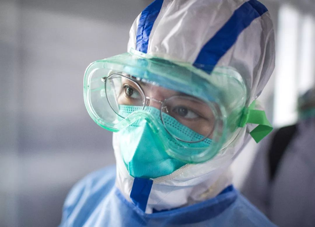 新冠肺炎疫情雷神山医院 (新冠肺炎雷神山医院)