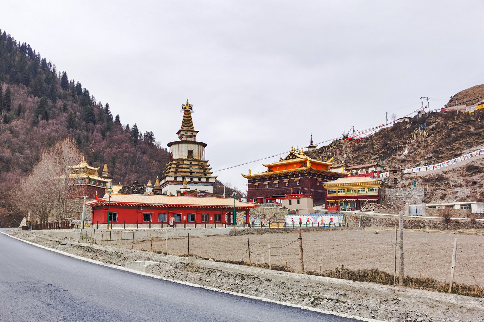 看不尽的佛塔，纯粹的信仰之路·第十天