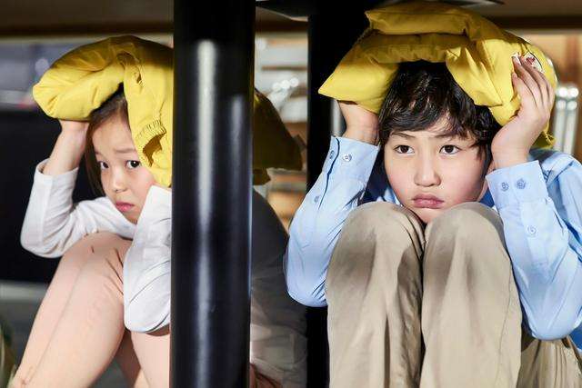 怎么帮孩子做心理脱敏,儿童心理脱敏教育