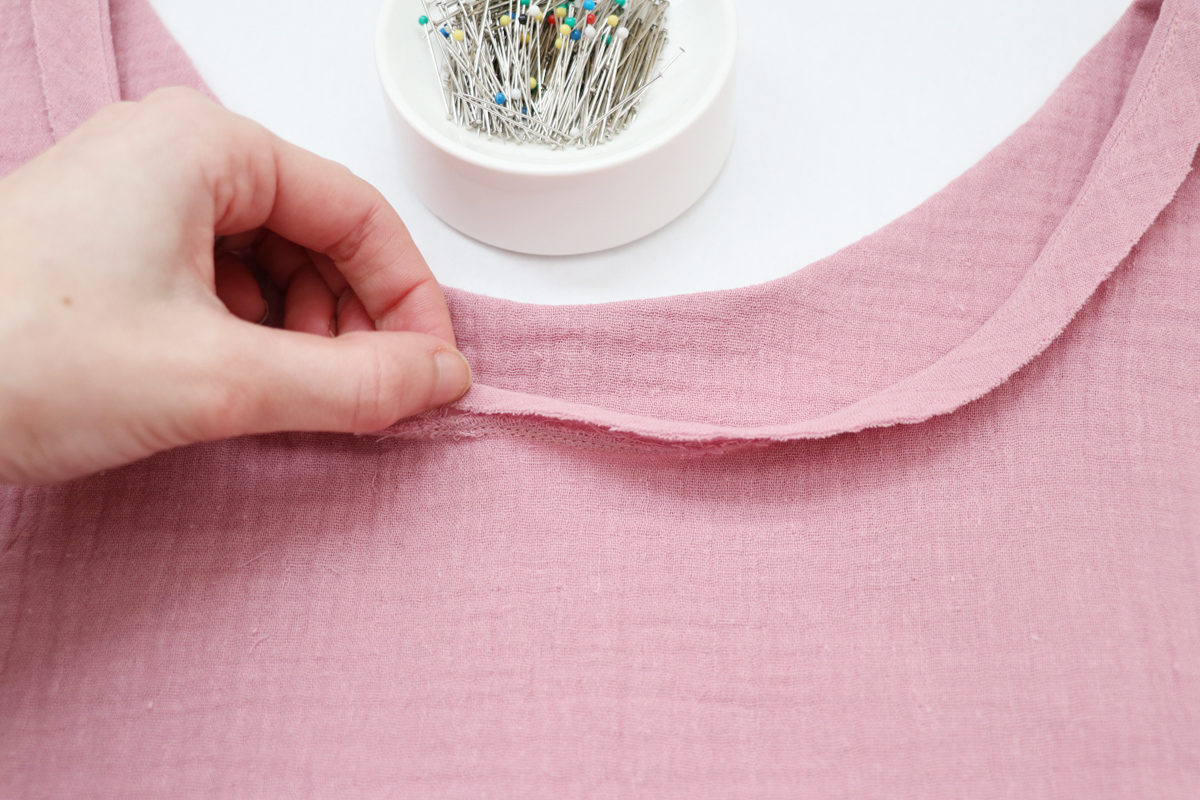 领口缝合法,收缩领口缝法视频教程