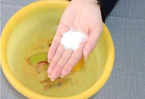 花盆土太硬可以换土吗,花盆土太硬用什么工具疏松