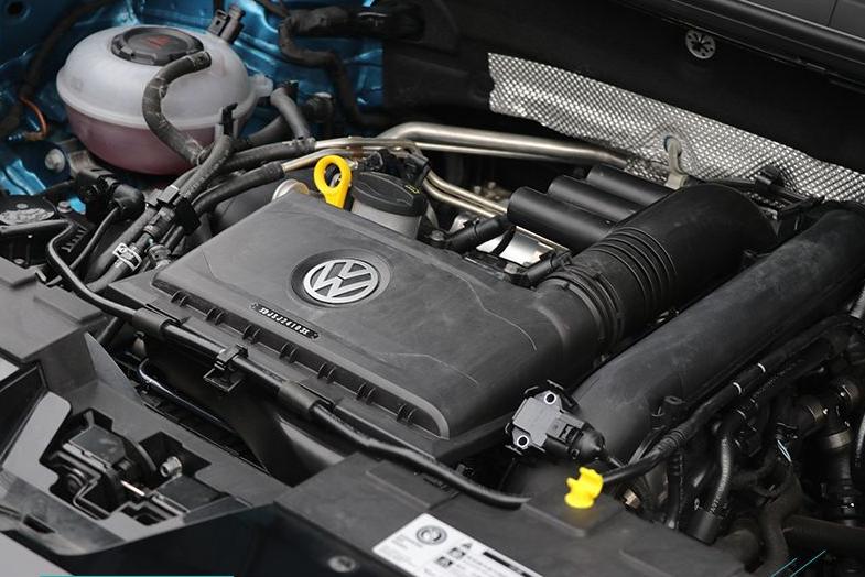 捷达vs7和哈弗h6哪个更值得推荐,12万买哈弗h6