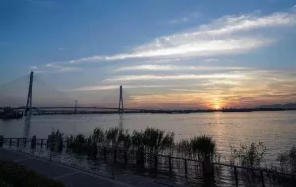 南京哪几个公园免费又好玩,南京莫愁湖公园免费