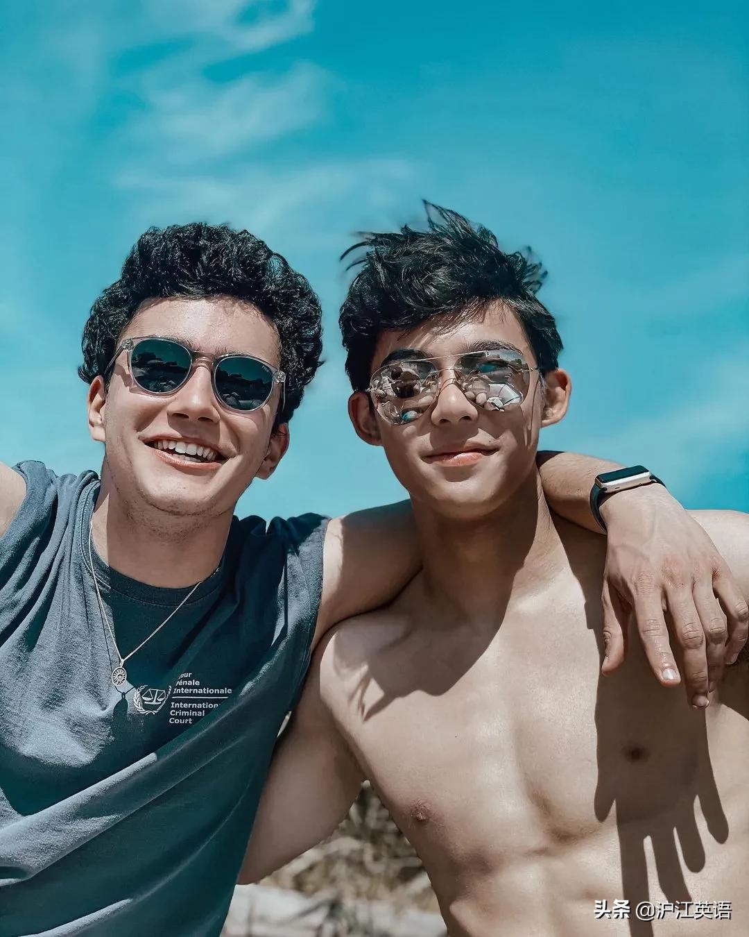 中国足球小将惊艳日本,18岁中国的足球小帅哥