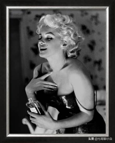 香奈儿五号为什么能成为经典 (香奈儿五号是个什么梗)