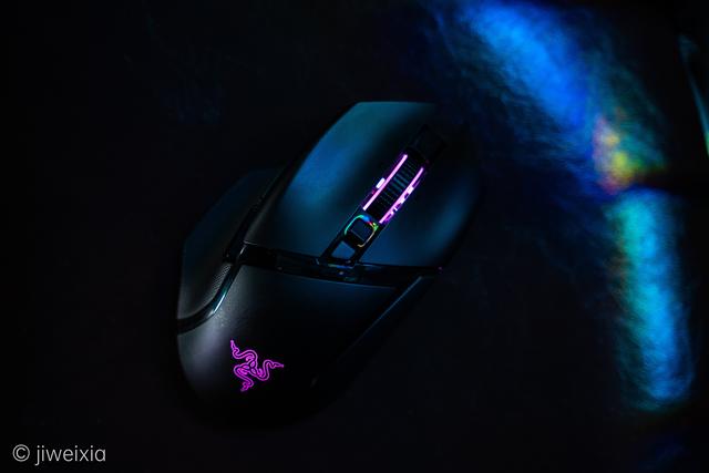 雷蛇巴塞利斯蛇标准测评,雷蛇巴塞利斯蛇怎么连接蓝牙