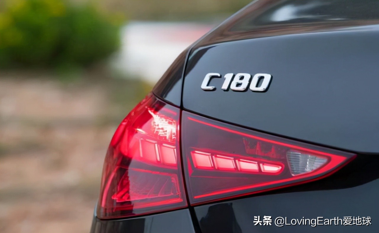 奔驰c180经典款,2019款奔驰c180运动时尚型试驾