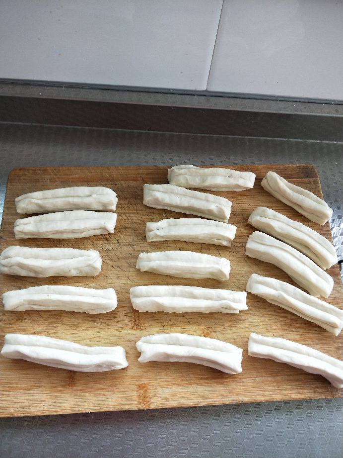 炸油条老是炸焦,高中生学炸油条技巧