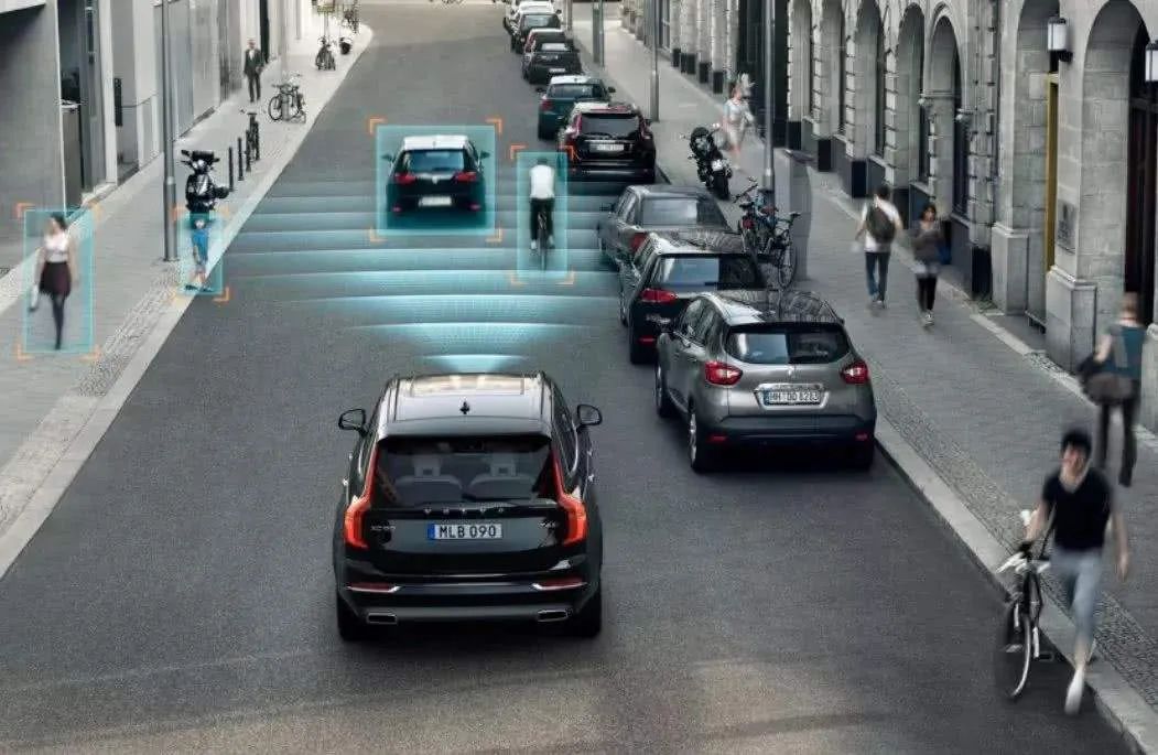 车子钢板越厚就越安全吗,汽车钢板的厚度和安全性