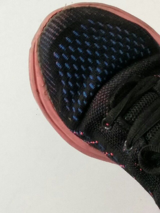 不买蟑螂药怎么轻松消灭蟑螂,用蟑螂药能彻底清理蟑螂吗