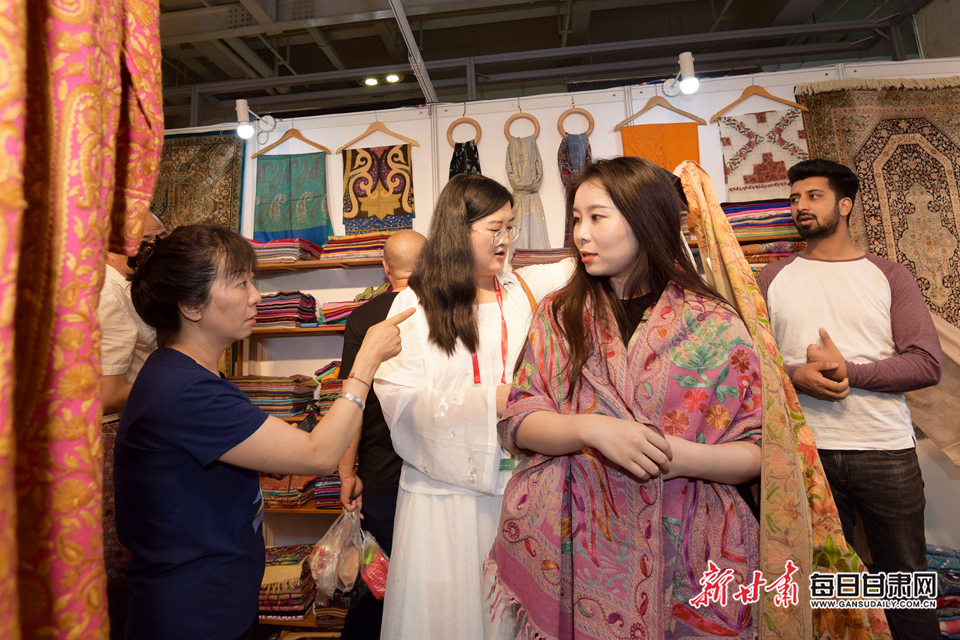 聚焦第23届兰洽会,25届兰洽会开幕式