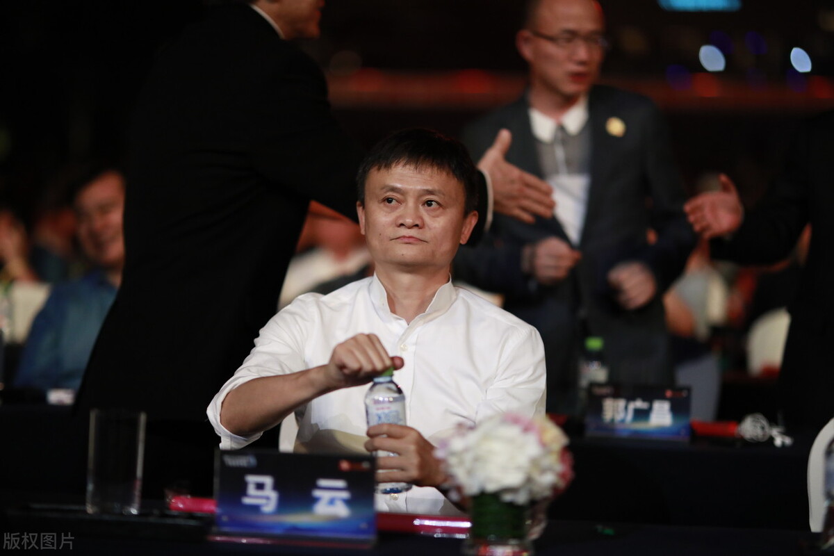 马云马化腾投资恒大,马化腾注资多少亿恒大