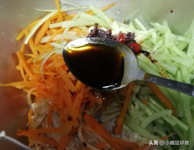 简单好吃的家常菜做法凉拌金针菇,凉拌金针菇美味爽口做法简单好吃