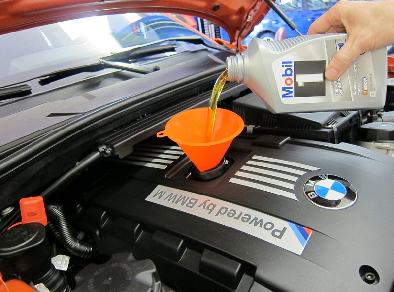 「PLT减磨灵」70%机油是假货!如何在猖獗的假货中买到正品油呢?