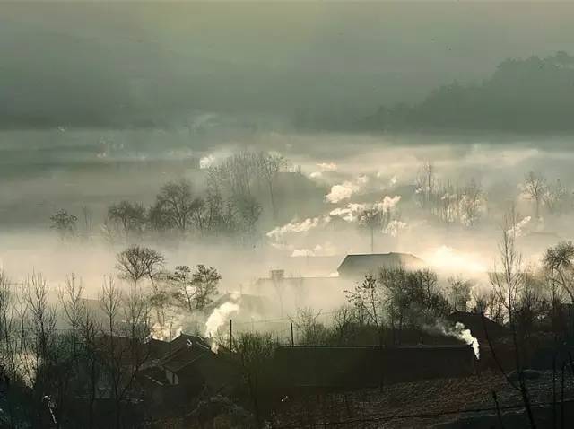 这才是正宗的真正的柴火灶,最适合农村的无烟柴火灶