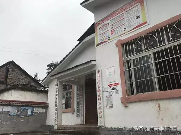 四川女教师厕所里遭猥亵，一个月后流产！涉事村文书拘留5天！