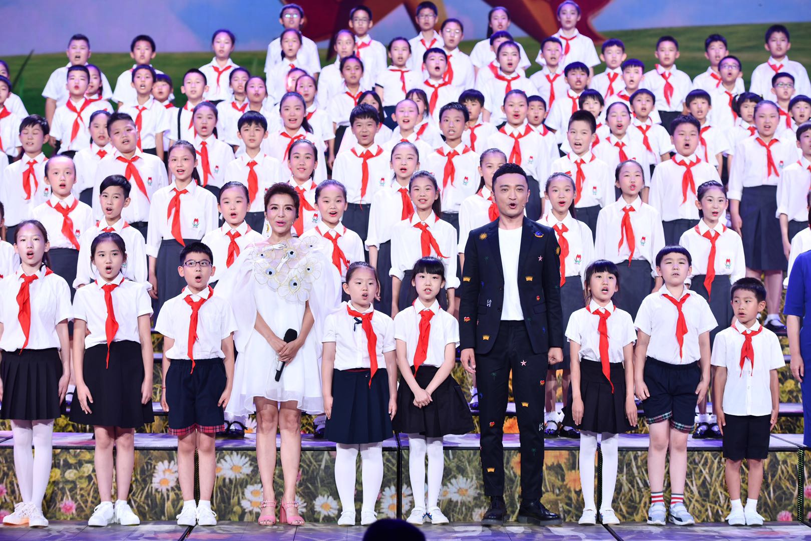 超级星光大道第一届的小朋友,小朋友星光大道活动视频