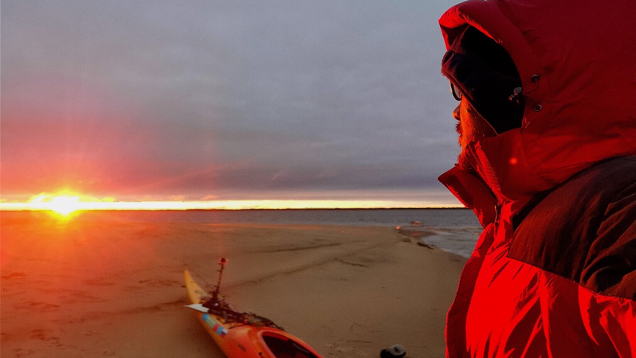 一人一舟的视频,一人一舟一运河