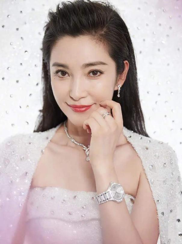 盘点：娱乐圈的5对绝色姐妹花，每一对都是人生赢家