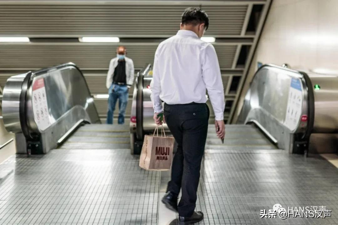 在你迷茫的时候先找一份工作,当你毕业准备找工作的时候