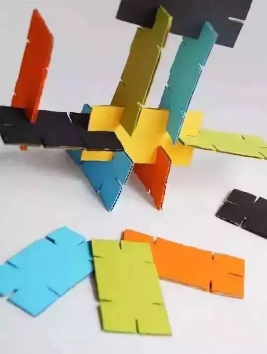 幼儿园对抗新型冠状病毒亲子游戏,预防新型冠状病毒的体能游戏