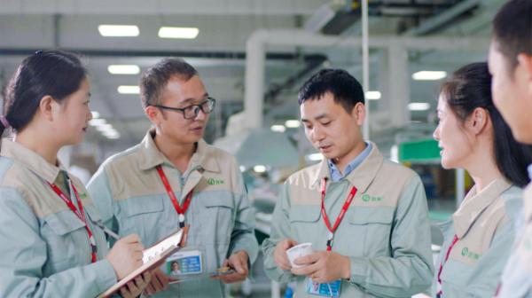 宜美灯具照明厂家,专业的宜美led室内照明灯具批发