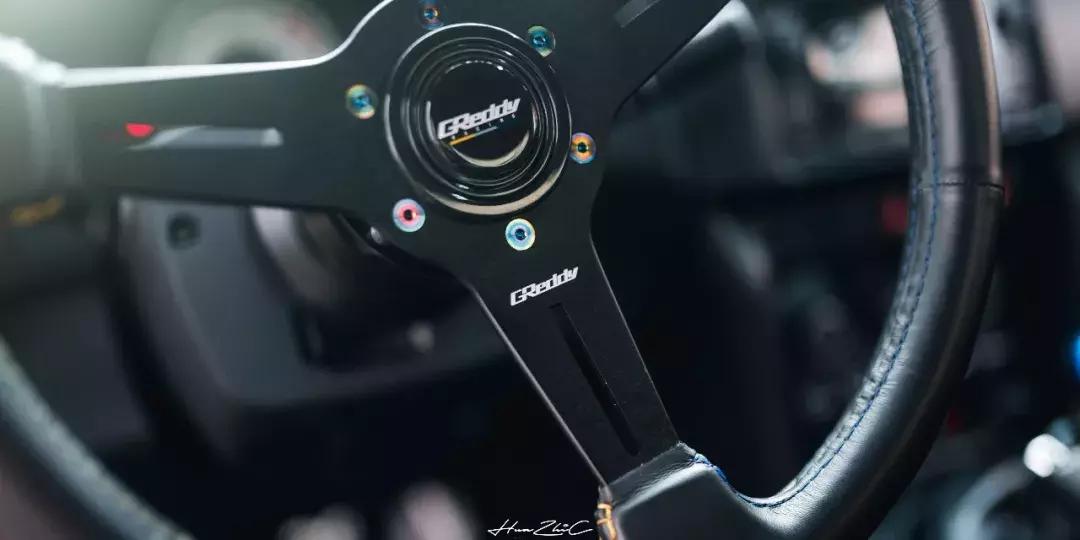 丰田86轮毂装18寸还是17寸好,丰田86加宽体