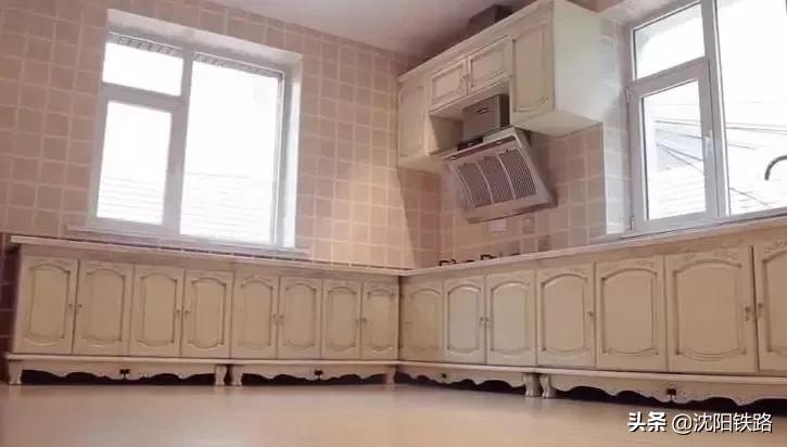 这个季节很适合泡温泉,到五龙背泡温泉放松一下心情