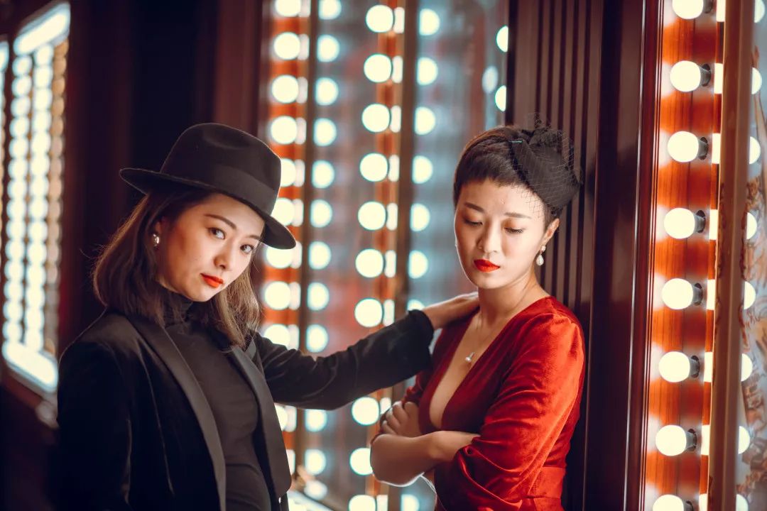 都说时尚是十年一轮回,不得不说时尚真是个轮回