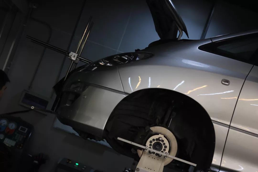 怪兽修车翻新,怪兽修车老车翻新